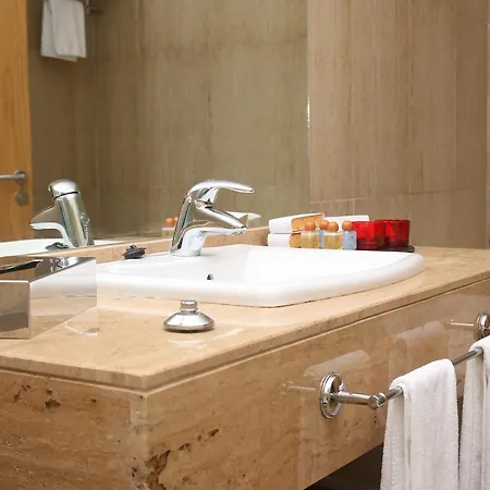 מלון Alcaidesa Hotel אלקאידסה