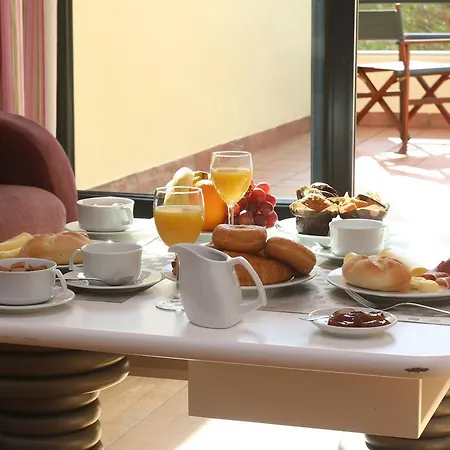 Alcaidesa Hotel 4* אלקאידסה