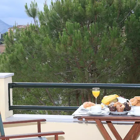 Alcaidesa Hotel מלון