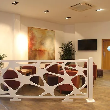 מלון Alcaidesa Hotel 4*