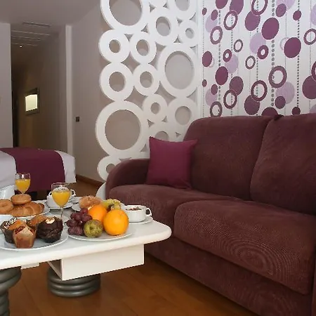 מלון Alcaidesa Hotel 4*